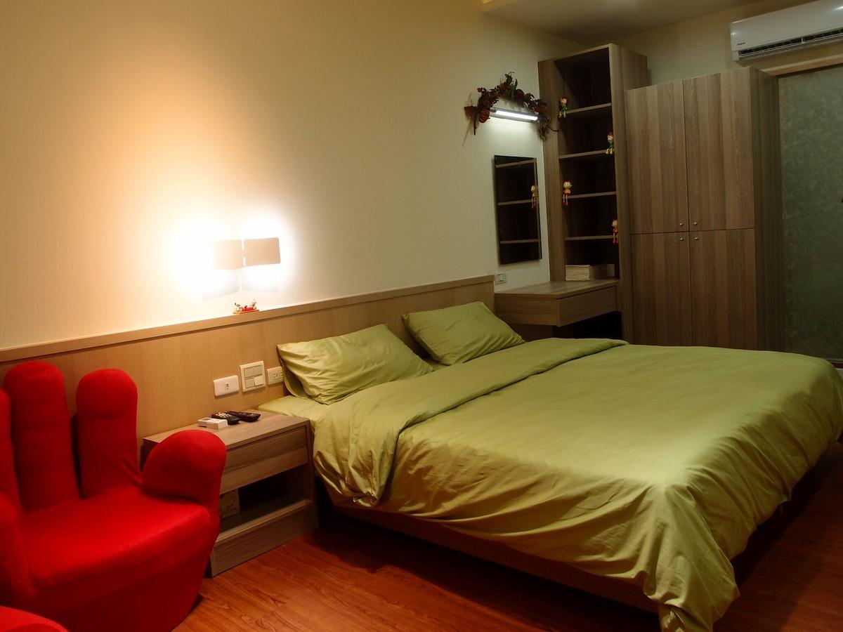Ji Shih Life Style Hotel Tainan Bagian luar foto