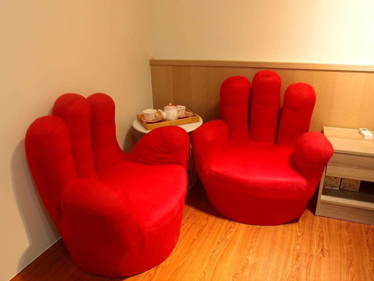Ji Shih Life Style Hotel Tainan Bagian luar foto