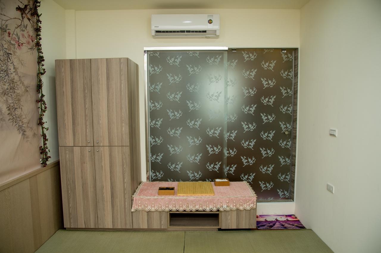 Ji Shih Life Style Hotel Tainan Bagian luar foto