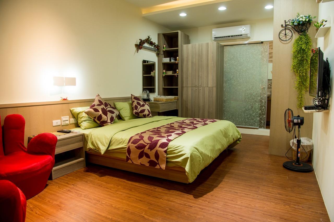 Ji Shih Life Style Hotel Tainan Bagian luar foto