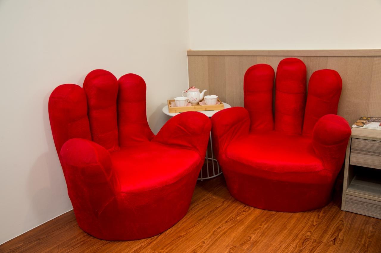 Ji Shih Life Style Hotel Tainan Bagian luar foto